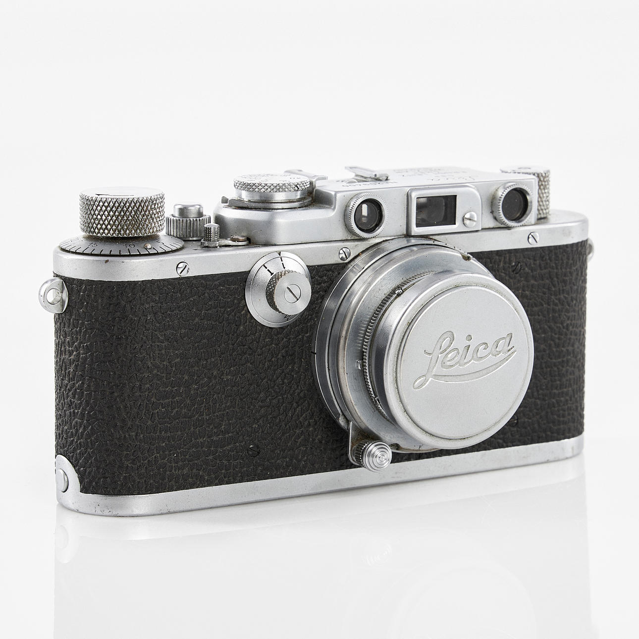 KAMERA, LEICA III.