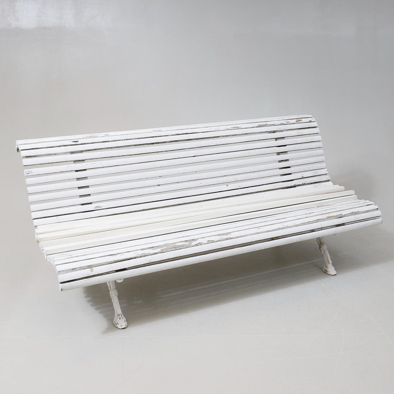 HAVEBÆNK, 1900-tallet.