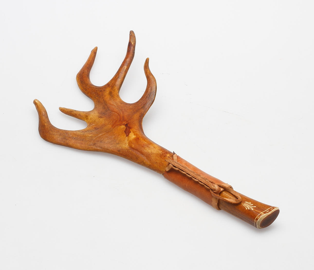 SAMEKNIV, horn, skinn, märkt "Vågå".