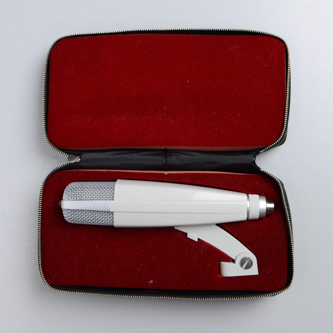 MIKROFONI, Sennheiser MD 421 HL, 1960-luku.