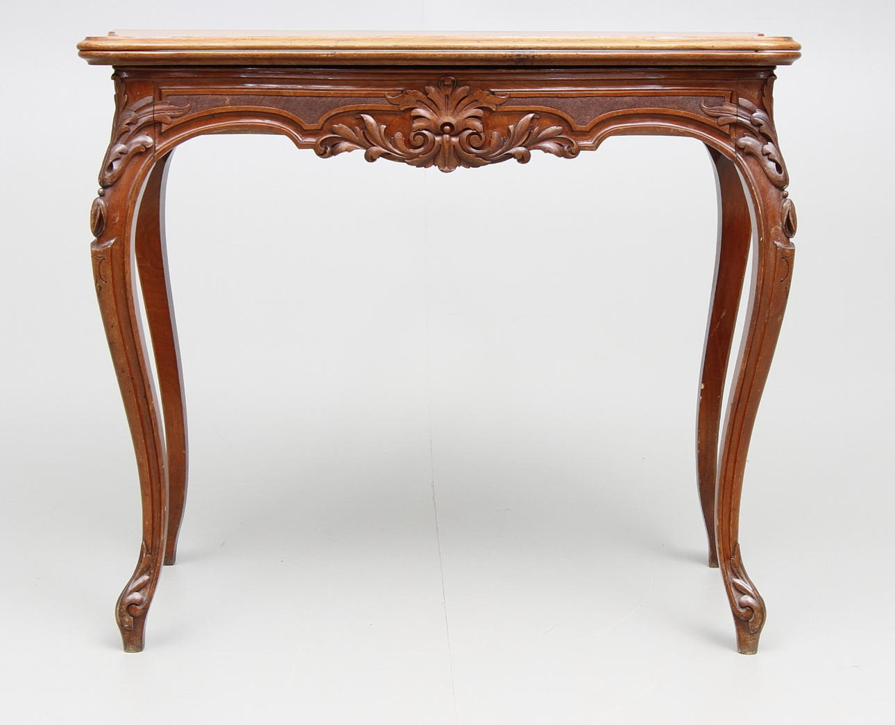 SPELBORD, nyrokoko,1800-tal.Valnöt.