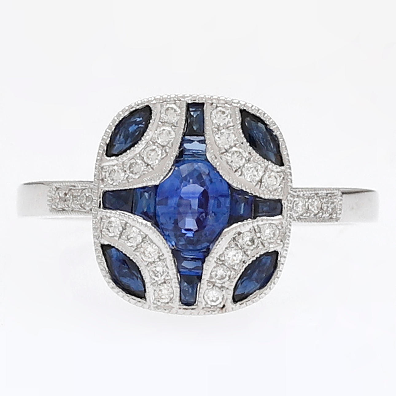 Art Deco diamant- och safirring.