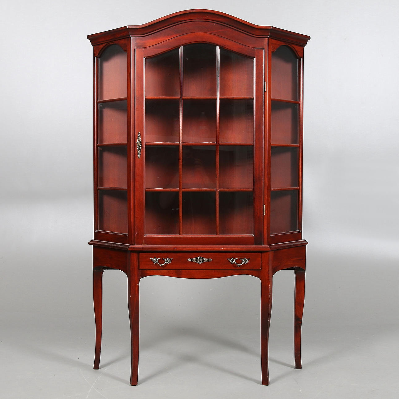 VITRINSKÅP, rokokostil, 1900-talets slut.