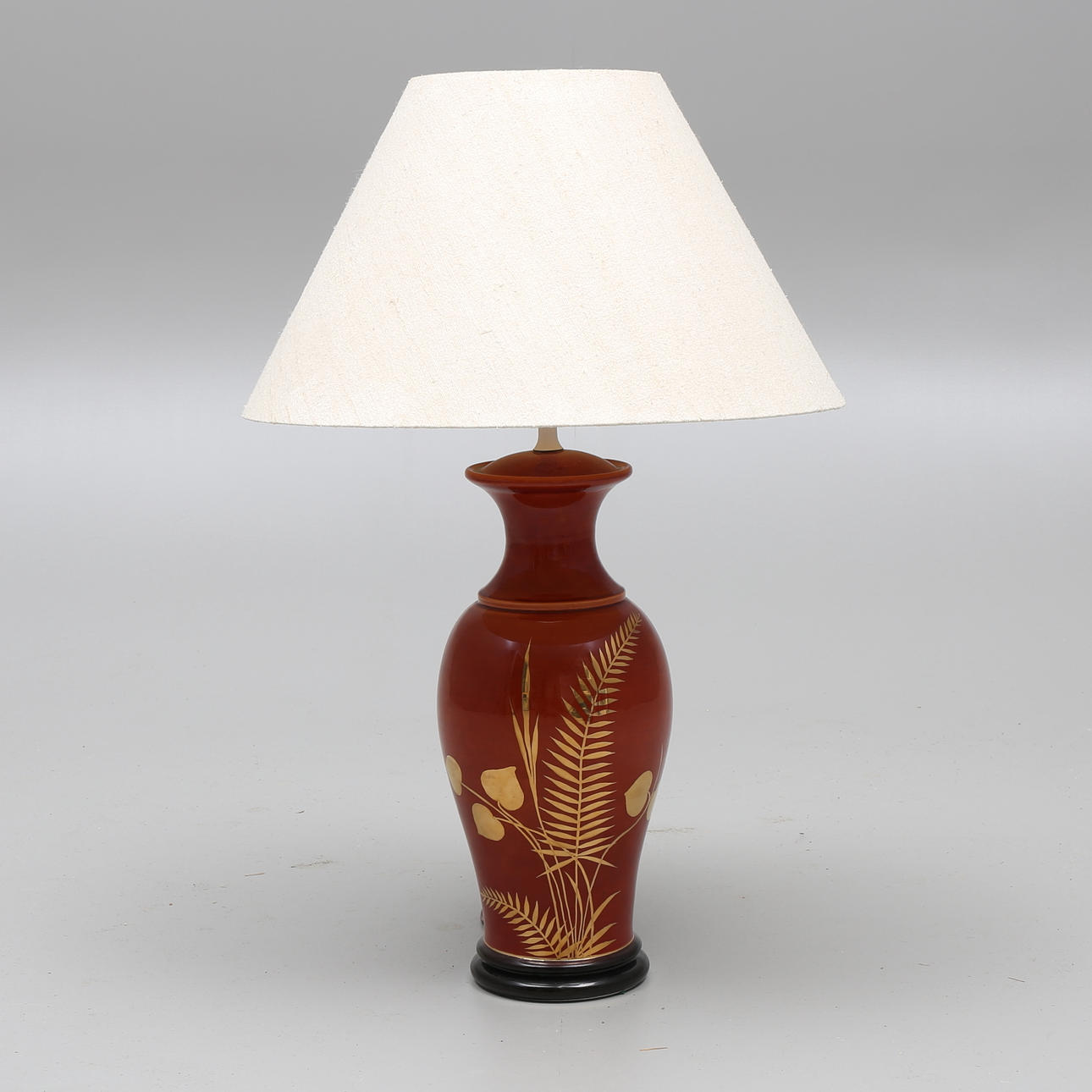 BORDSLAMPA, keramik, 1900-talets andra hälft.