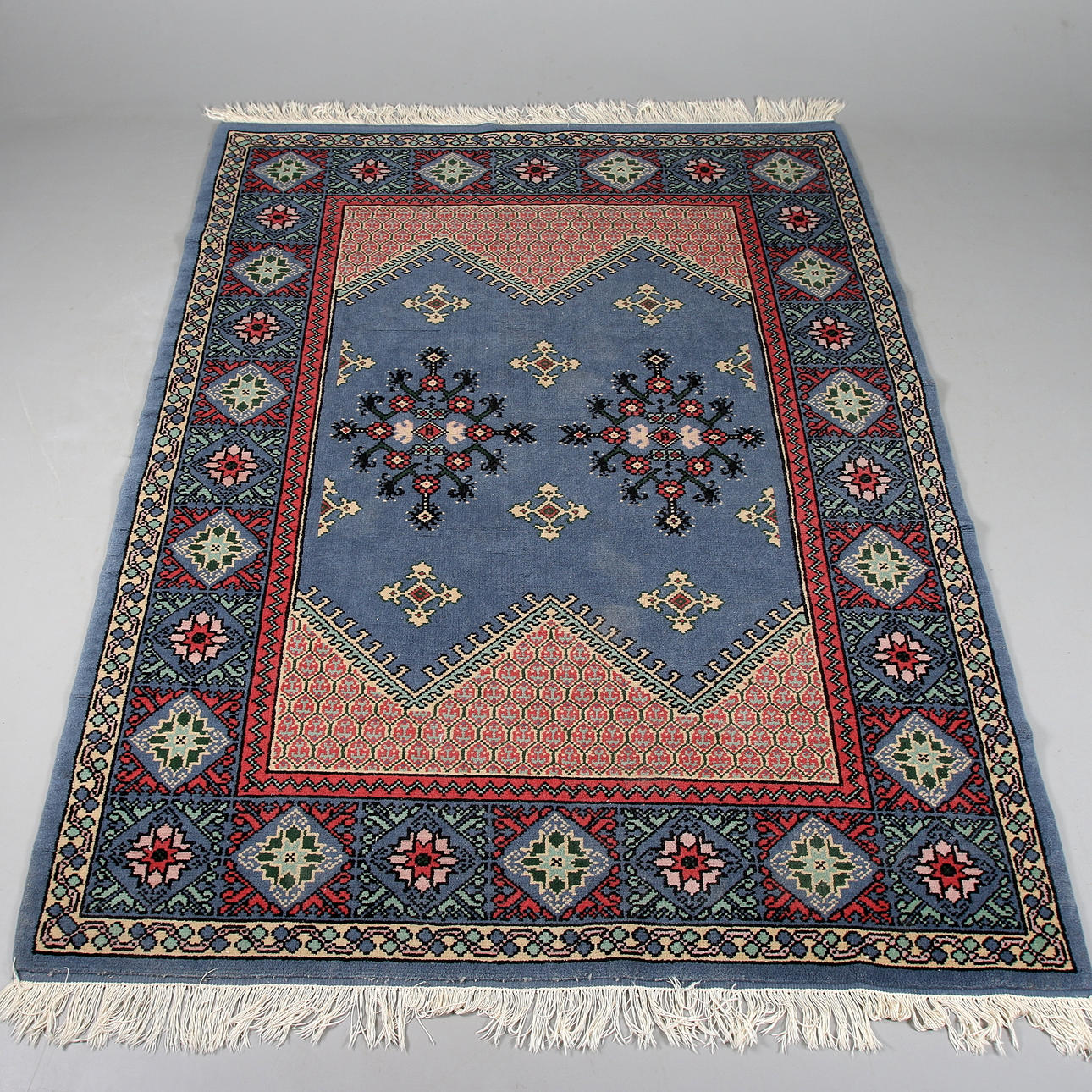 MATTA, Tunisien, 234 x 171 cm.