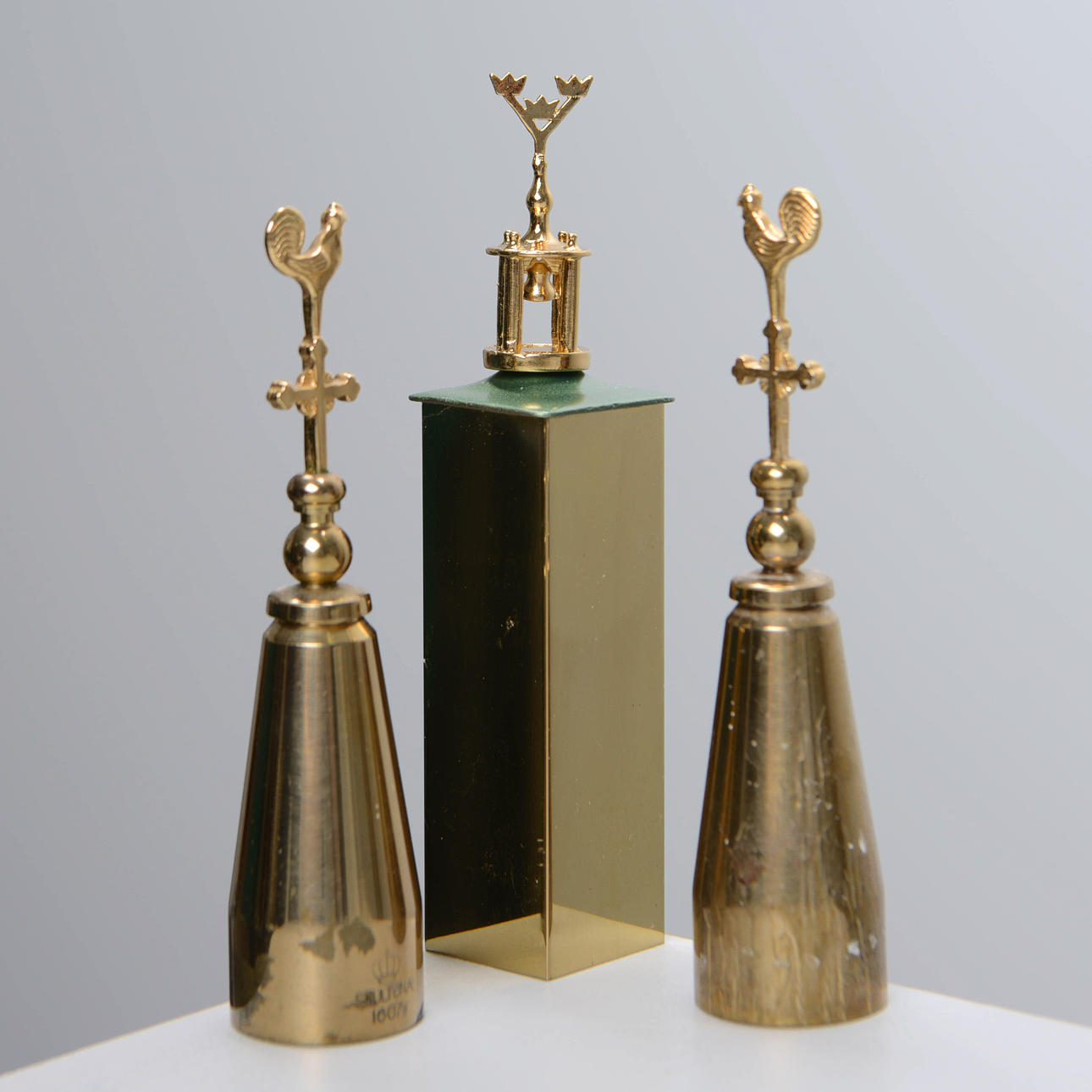 SKULTUNA, 3 ljussläckare, mässing.