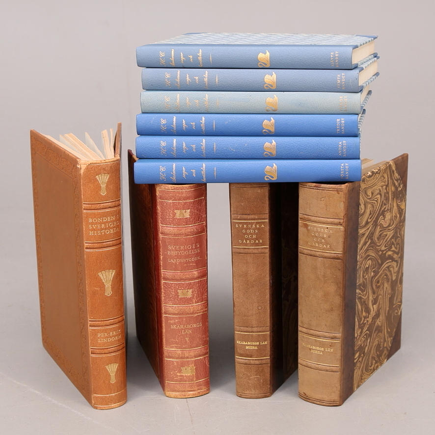 BÖCKER, 10 st. HC Anderssens Sagor och berättelser 6 band, Svenska Gods och Gårdar Skaraborgs län 2 band.