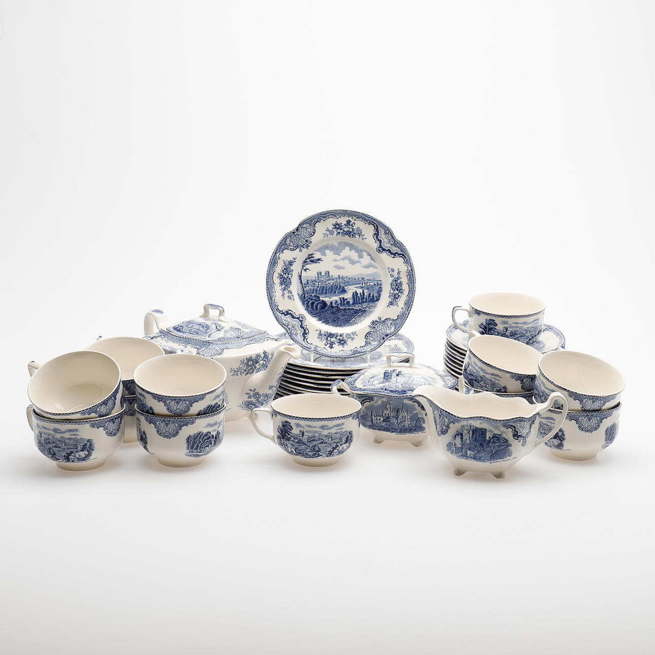 TEA SET, "OLD BRITAIN CASTLES", JOHNSON BROS, ENGLAND.
