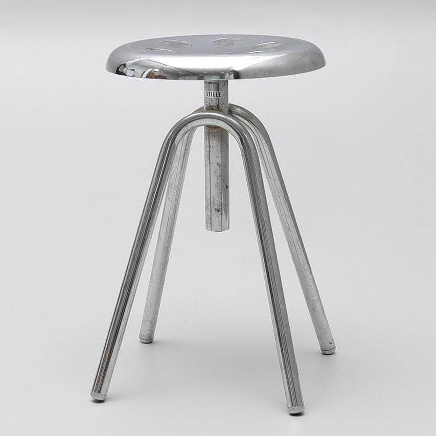 ARZTHOCKER, verchromt, „Silence“, Mitte 20. Jahrhundert.