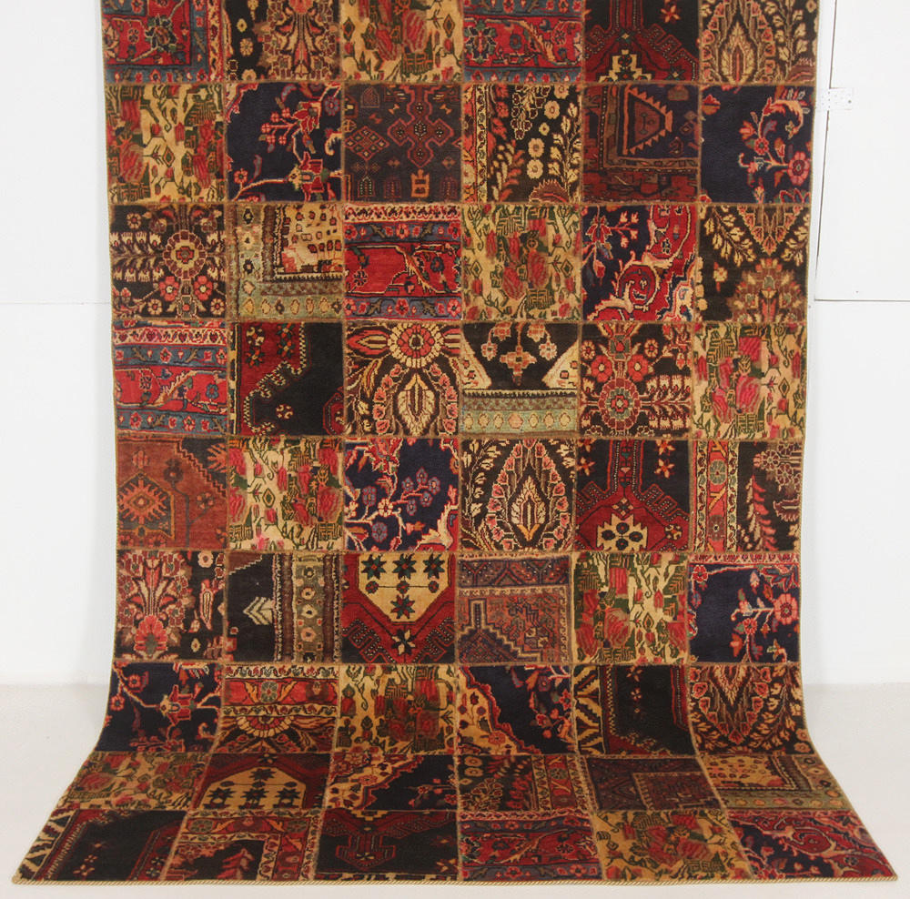 MATTA, PATCHWORK, Persien, 307 x 206 cm.