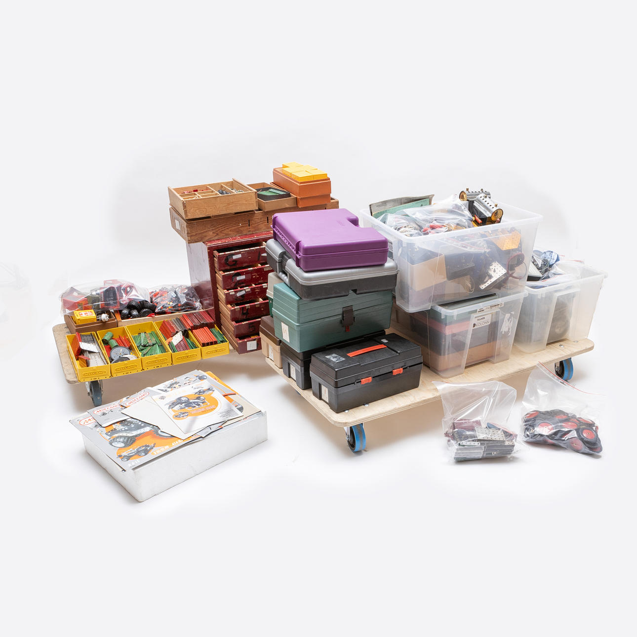 MECCANO, large A Collection, metal and plastic.