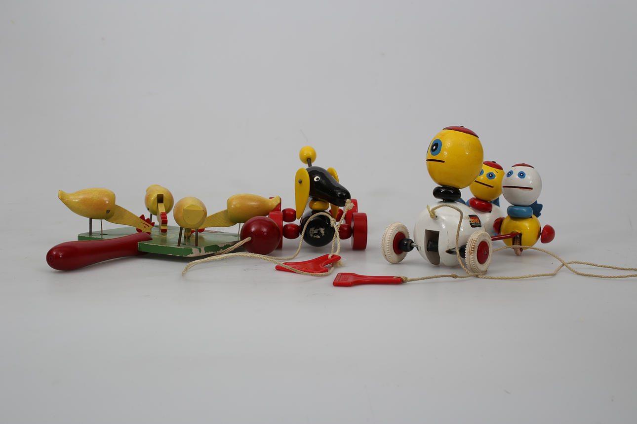 LEKSAKER, 3 stycken, Brio, 1900-talets mitt.