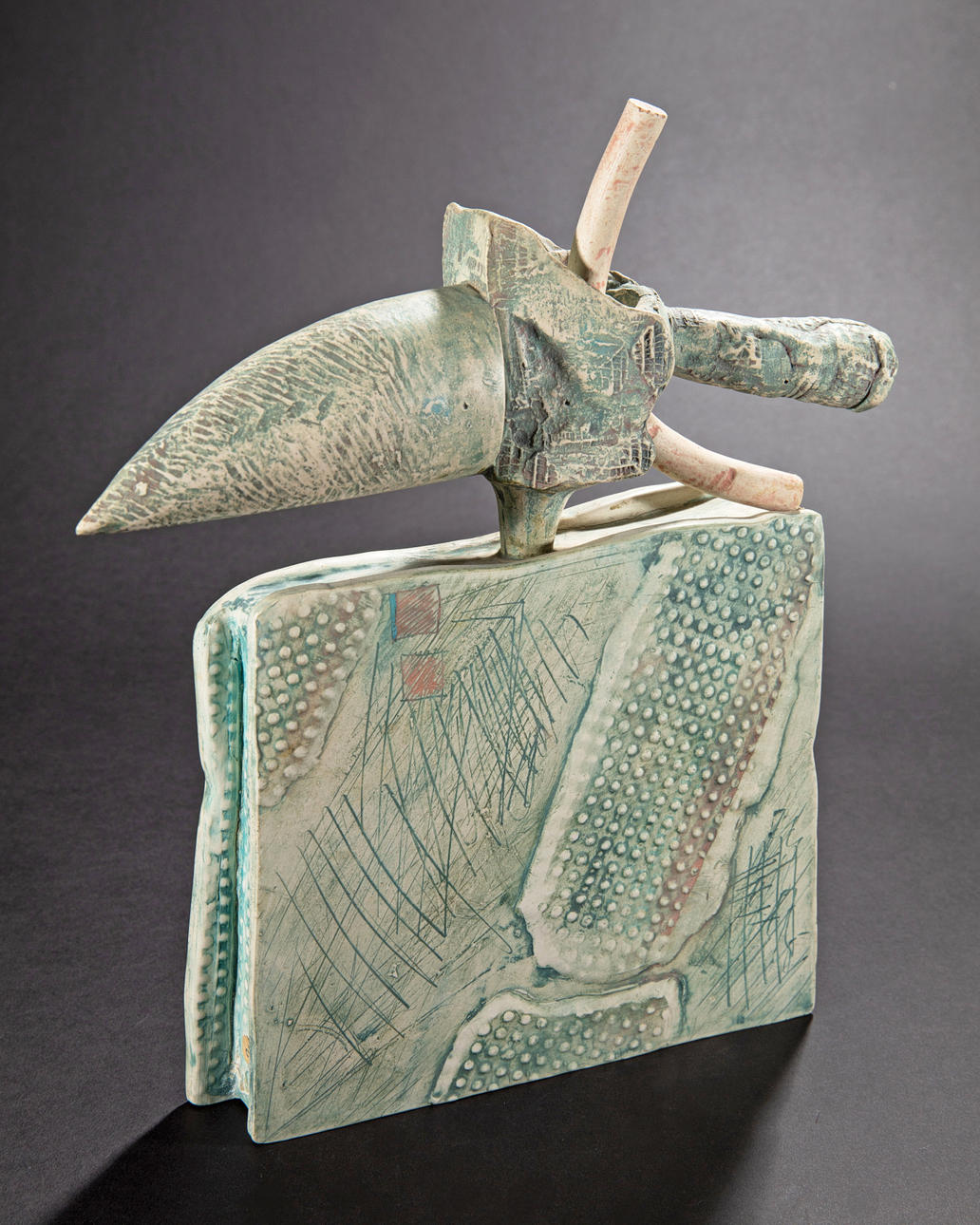 PETER SIMPSON. Skulpturales Objekt(124-2).