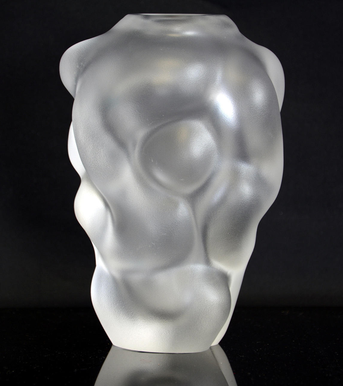 PER B SUNDBERG. Vas Orrefors.