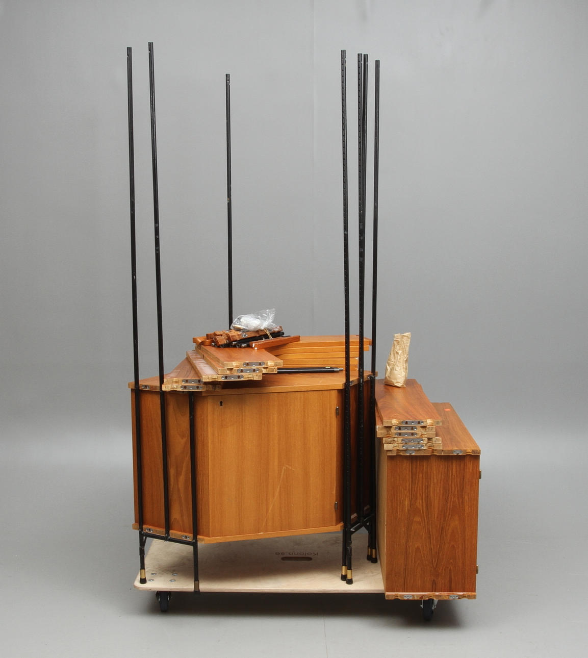 HYLLSYSTEM, för hörn, teak, 1950/60-tal.