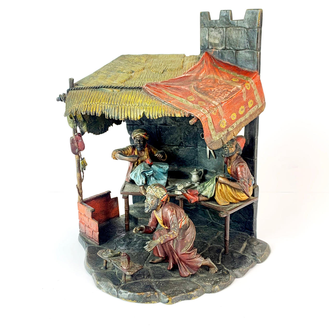 EARLY 20TH C. VIENNA BRONZE TABLE LAMP.