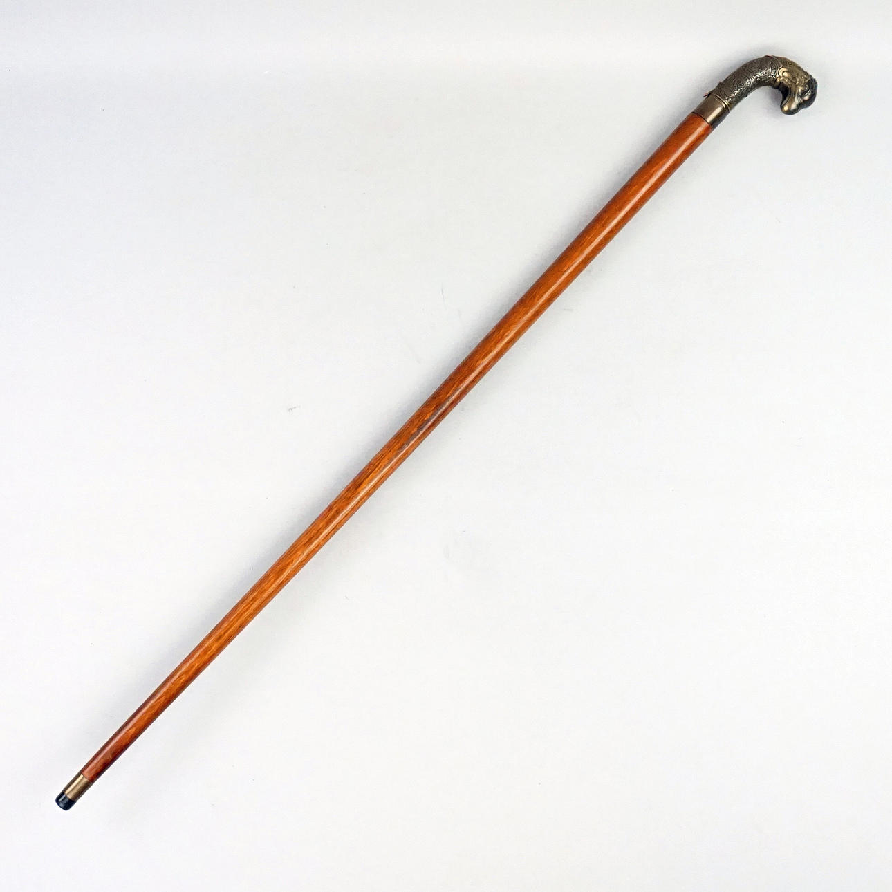 SKYDESTOK, replika, metal og træ.