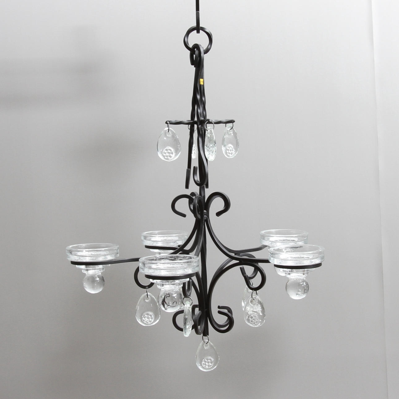 LJUSKRONA, 5 ljusarmar smide, glas, 1900-tal.