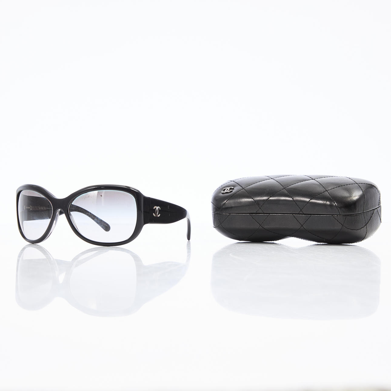 (1299). Chanel sunglasses with case NIB 100%AUTH Chanel Classic Black&White Square Sunglasses  main image 3