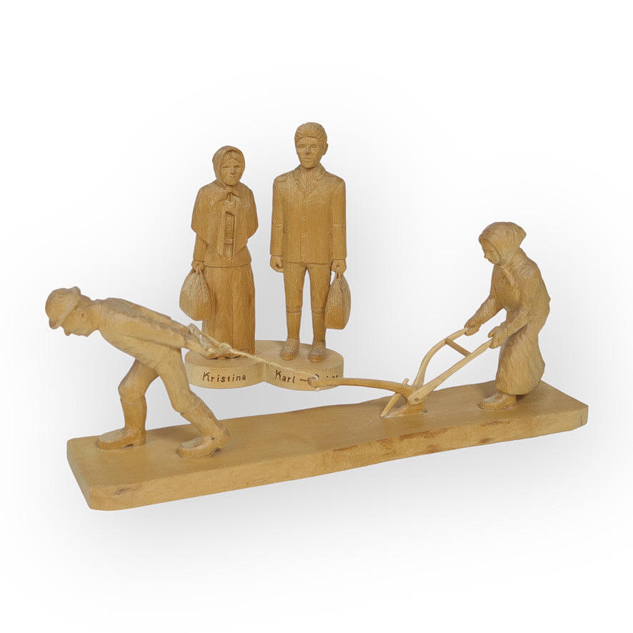 TRÄSKULPTURER, 2 st, signerade.