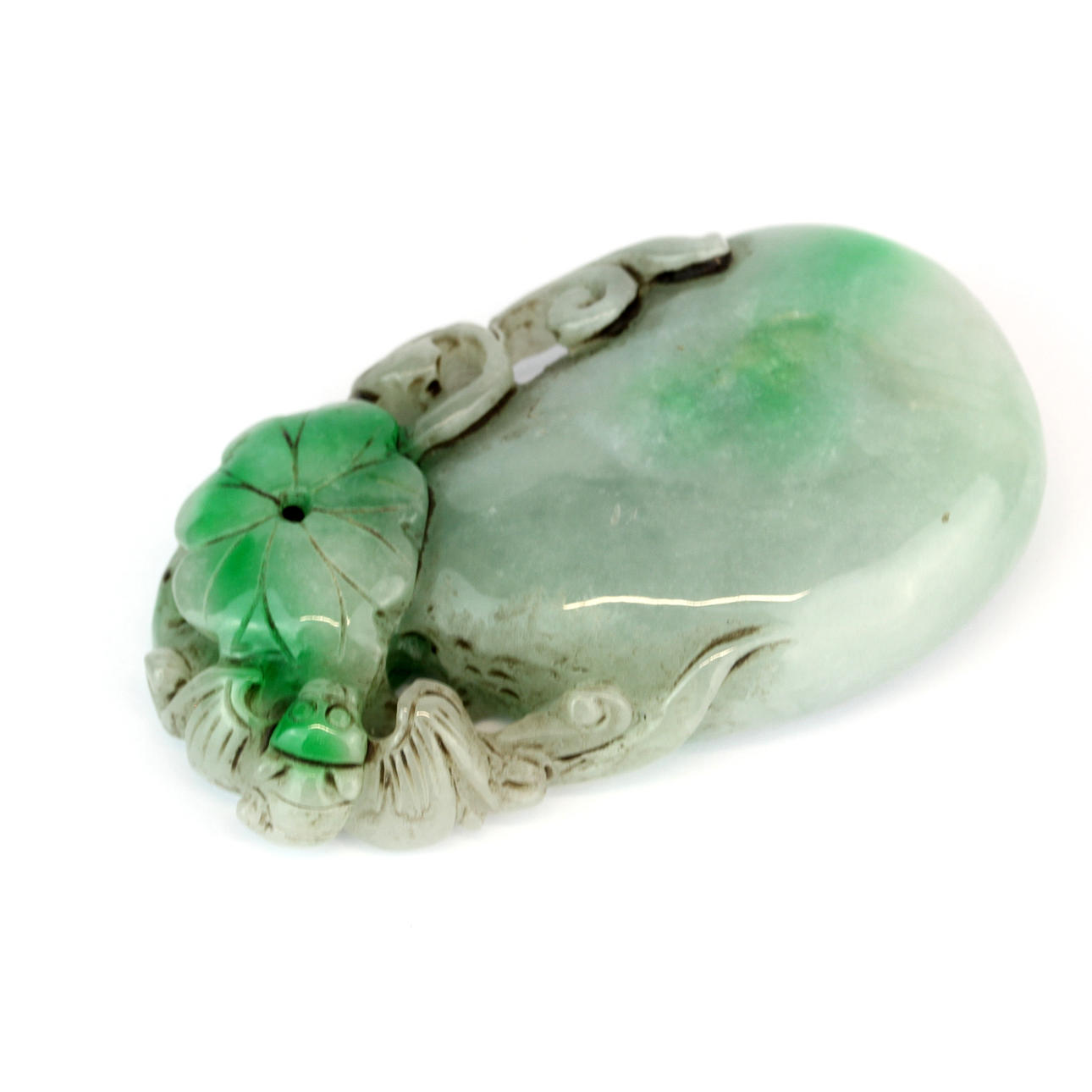 CHINESE JADE AMULET.