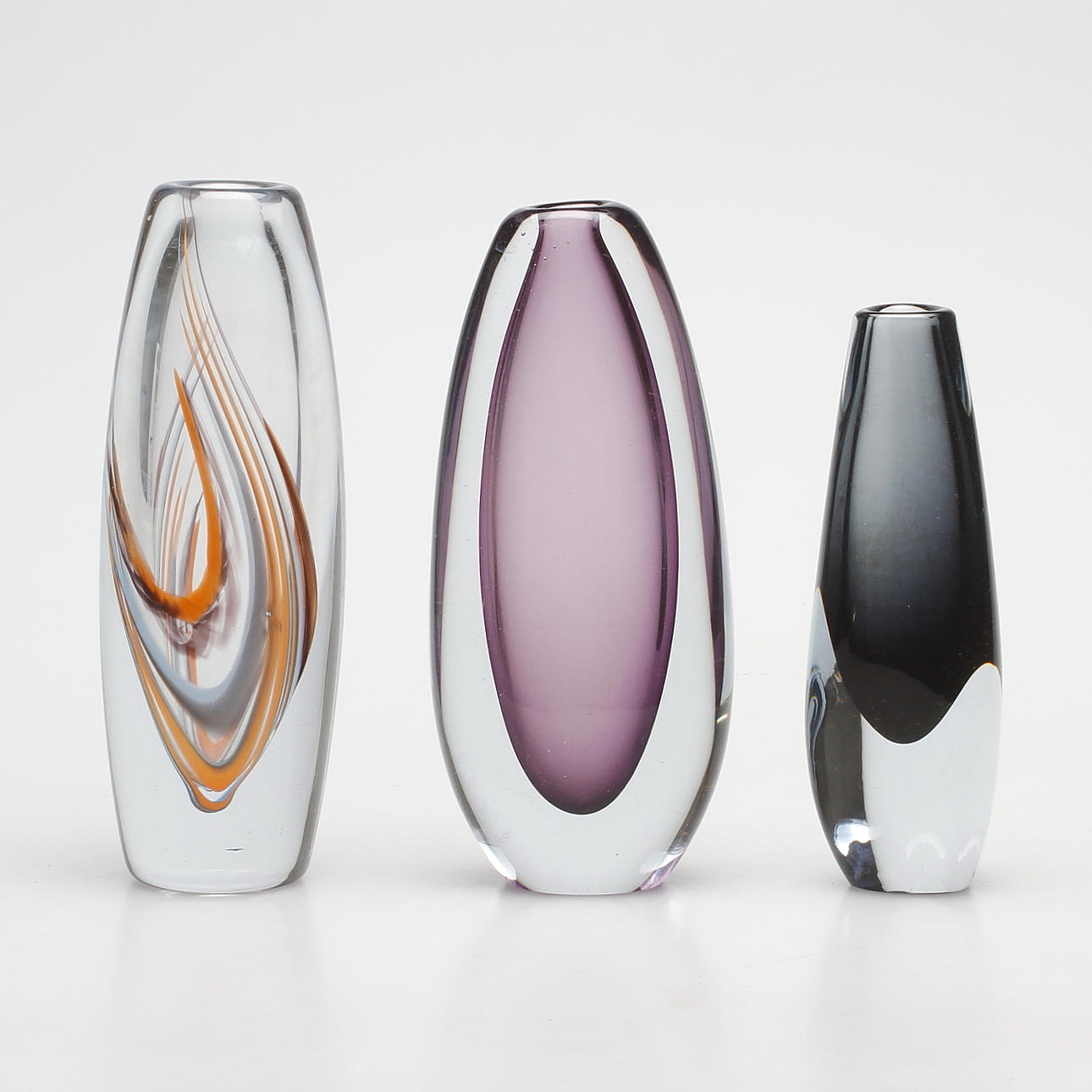 VASER, 3 st, underfångsglas, 1900-tal.