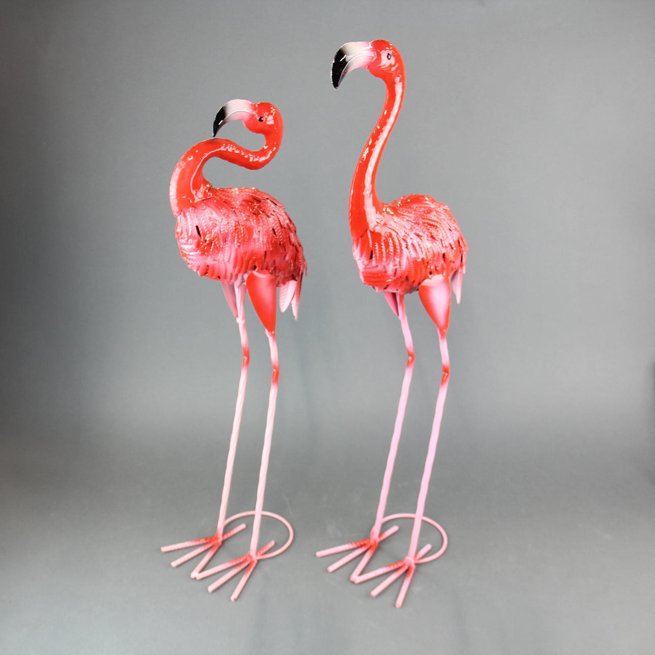 PAR TRÄDGÅRDSFLAMINGO FIGURER.