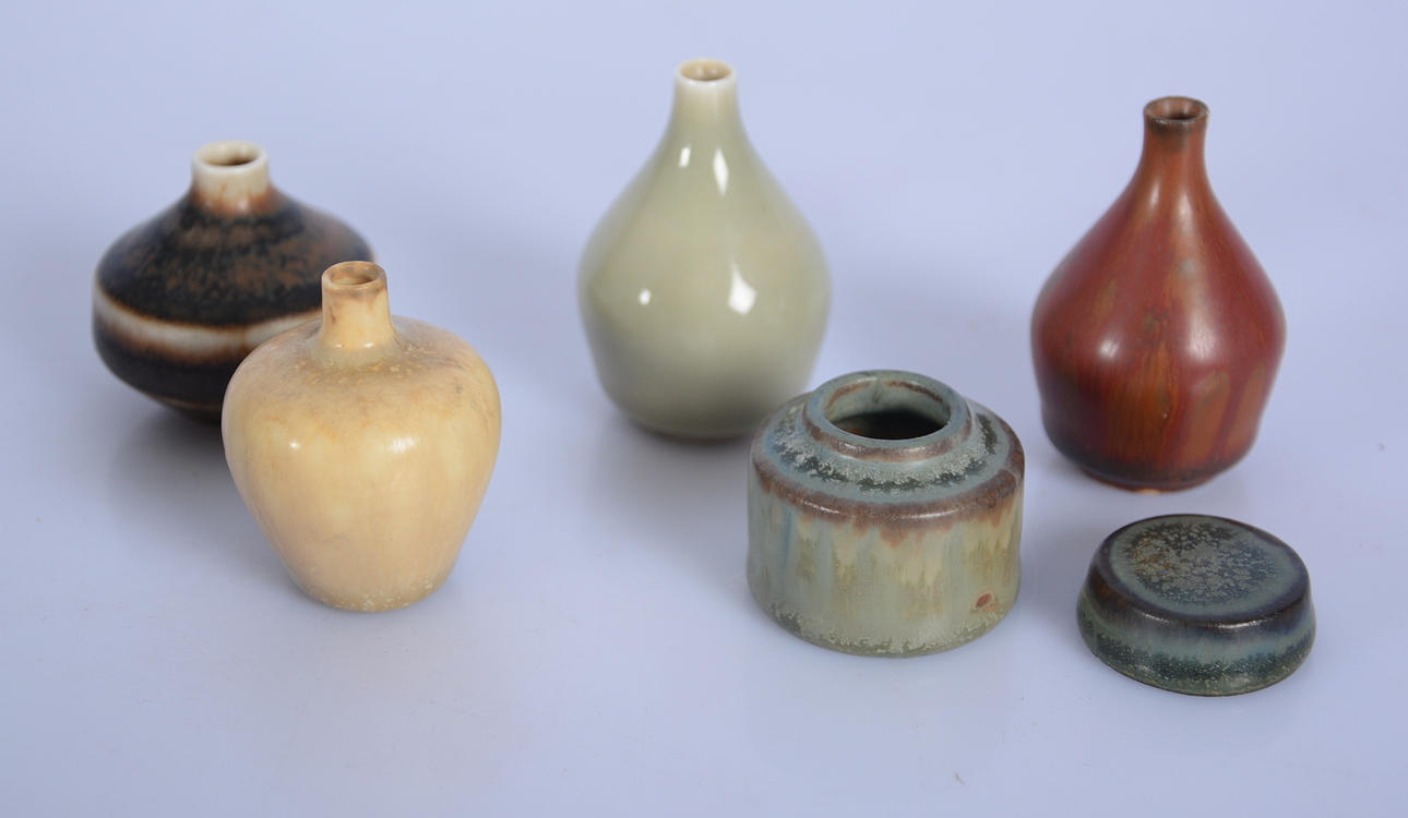 CARL HARRY STÅLHANE. Keramikminiatyrer, 5 stycken.