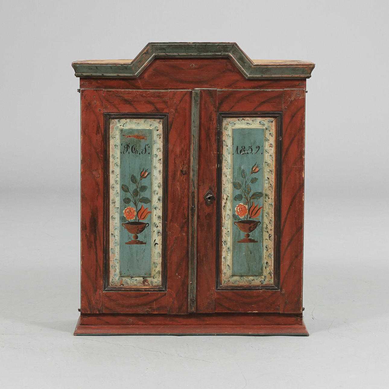 VÄGGSKÅP, Allmoge, 1800-tal.