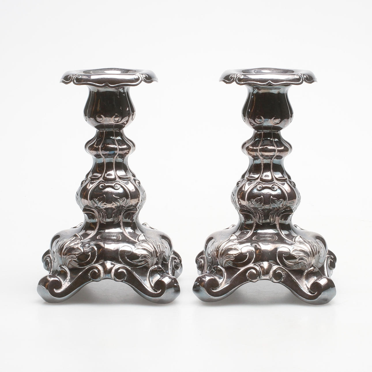 LJUSSTAKAR, ett par, rokokostil, Guld Aktiebolaget, 1900-tal.