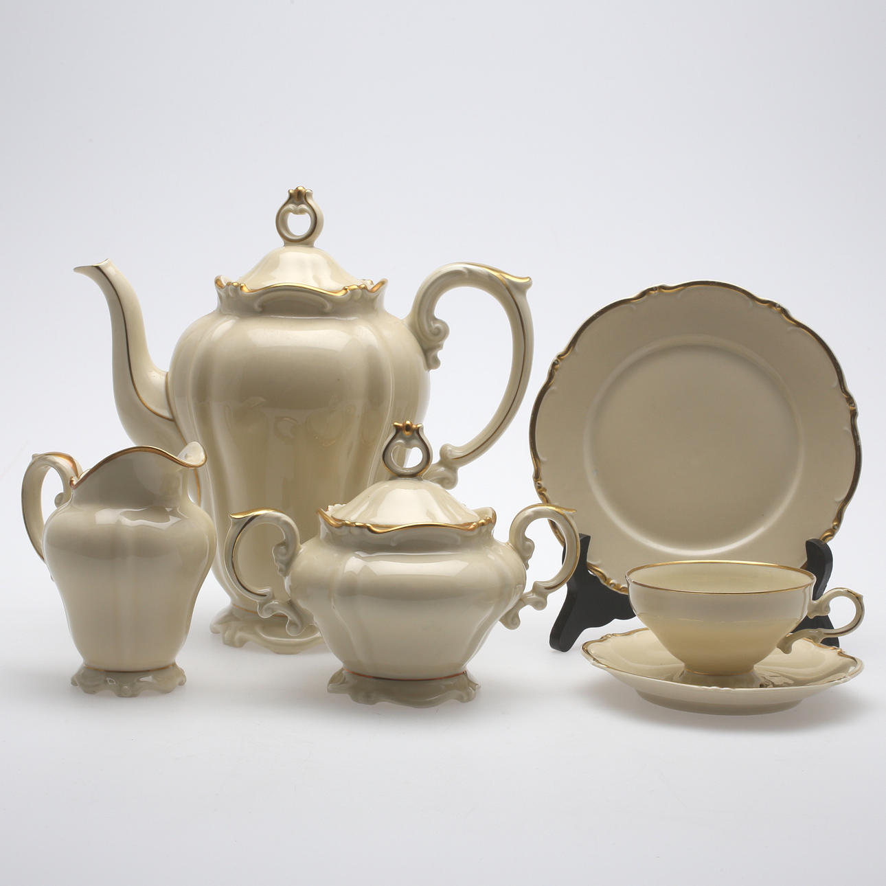 KAFFESERVIS, 30 delar, 1900-talets andra fjärdedel.