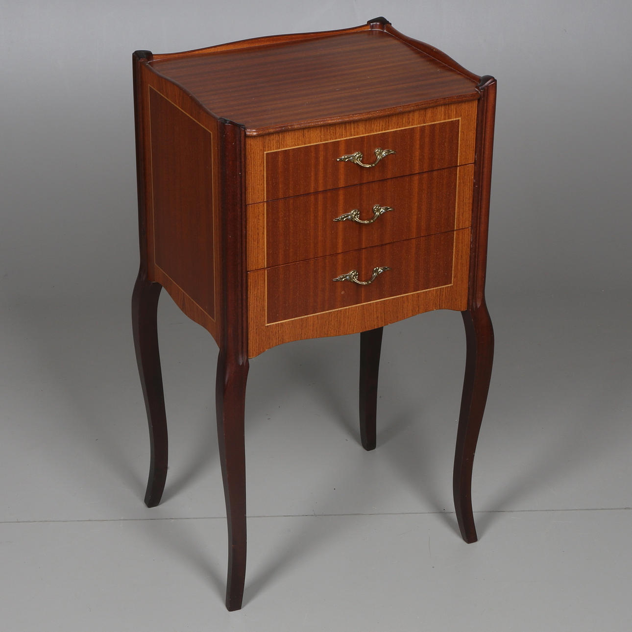 NATTDUKSBORD, 1900-talets senare hälft.