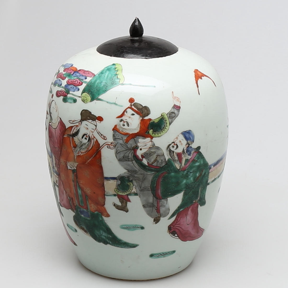 KRUKA i porslin, sen Qing-dynasti eller republik, Kina.