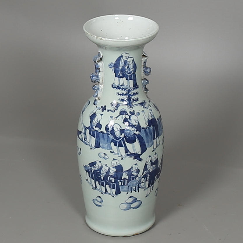 GOLVVAS i porslin, 1900-talets första del, Kina.