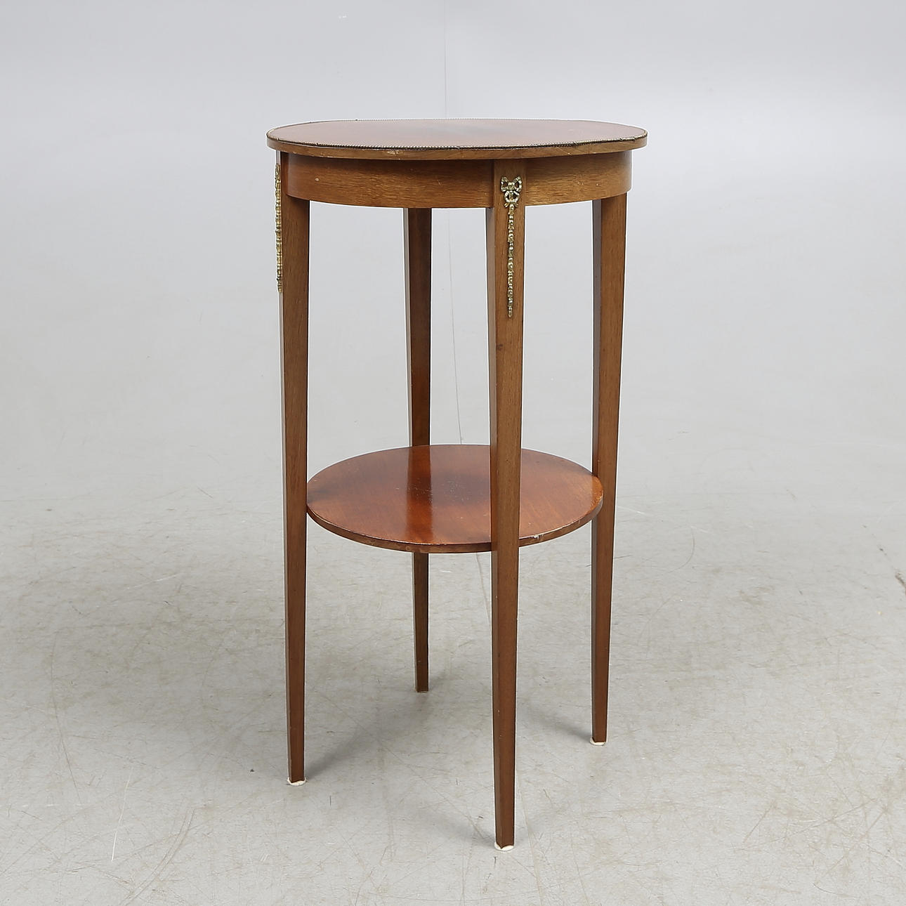 LAMPBORD, empire-stil, 1900-tal.