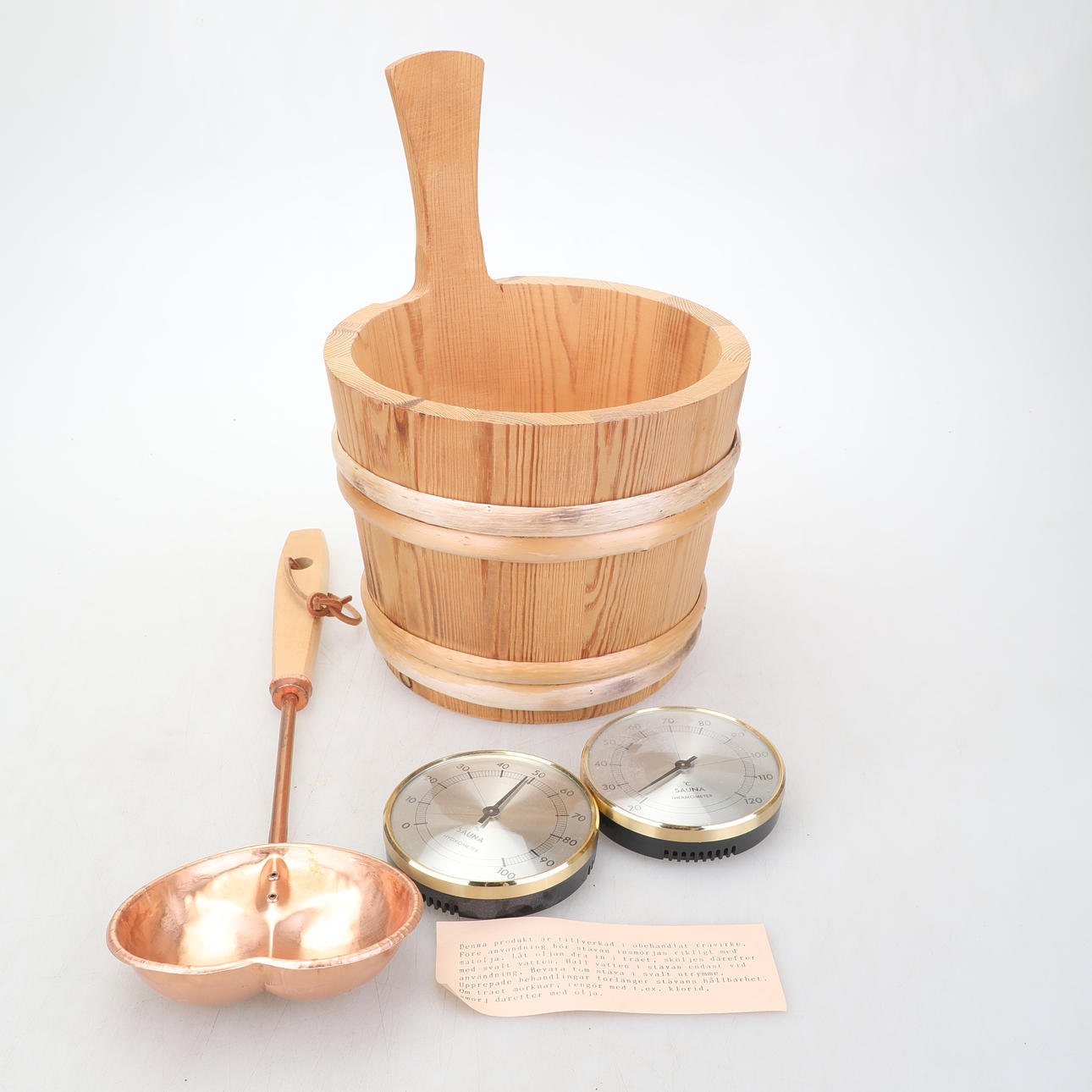 SAUNA-SET, 4-teilig, Kupfer und Holz.