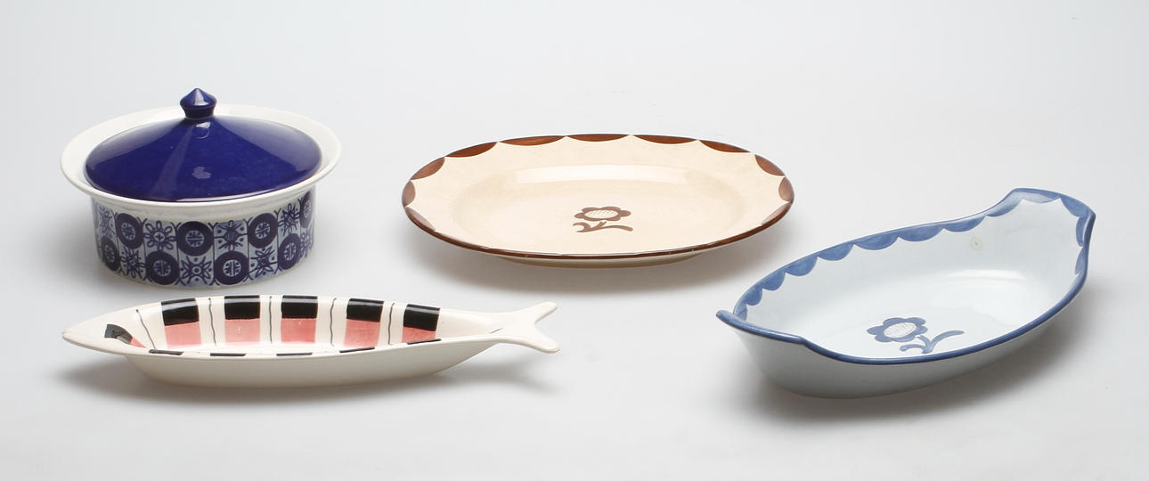 PORSLINSFÖREMÅL, 4 delar, Jie Gantofta samt "Pyro", Gustavsberg, 1900-talets andra hälft.