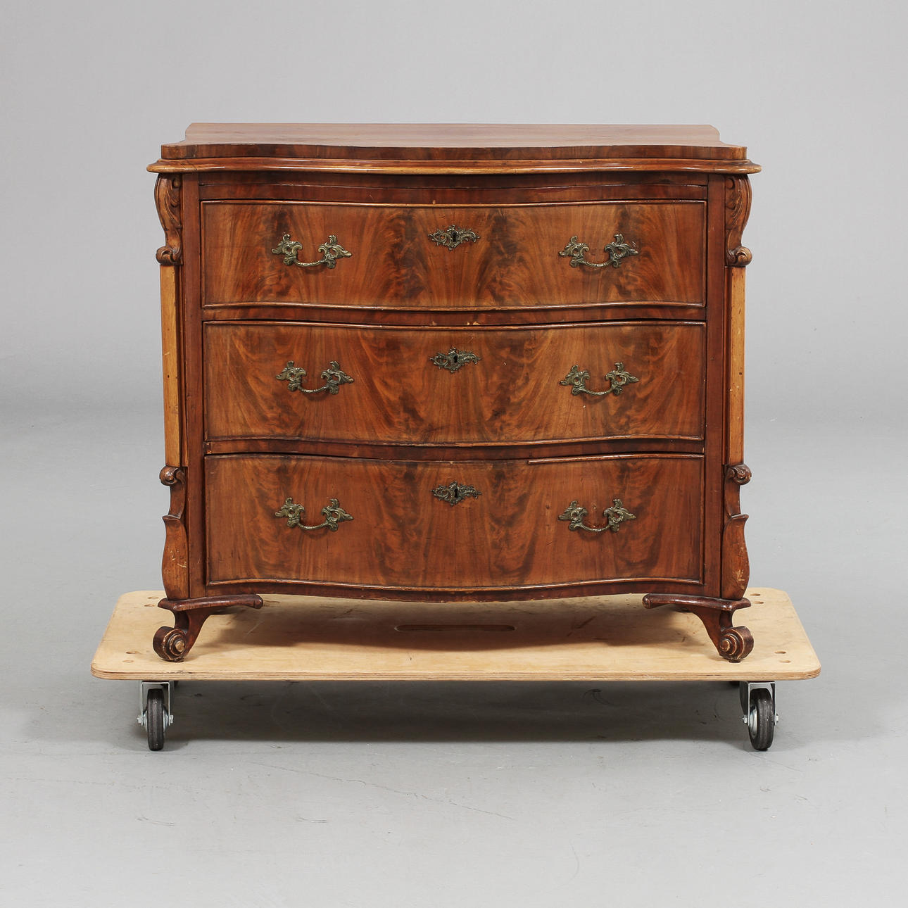 BYRÅ, nyrokoko, 1800-talets slut.