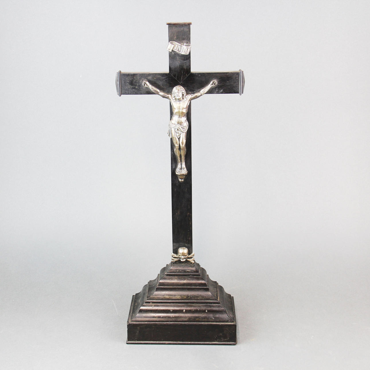19TH C. SILVER & EBONY CRUCIFIX.