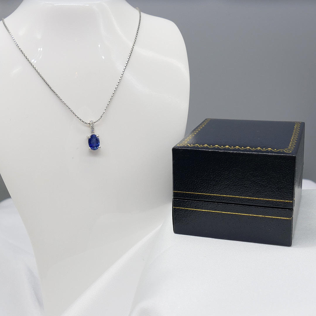 SAFIR & DIAMANT HALSBAND.