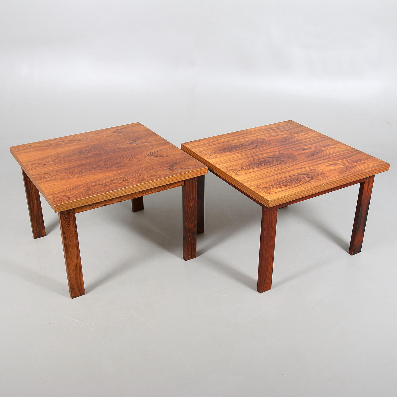 SIDOBORD, ett par. 1900-talets andra hälft.