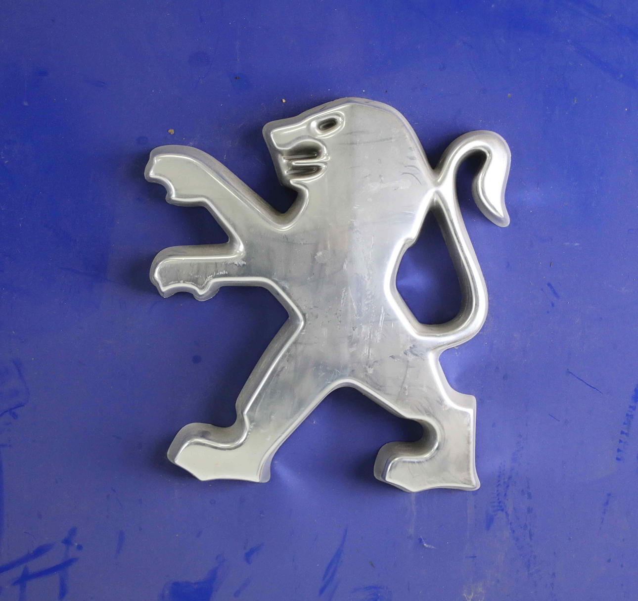 SIGN, Peugeot, metal.