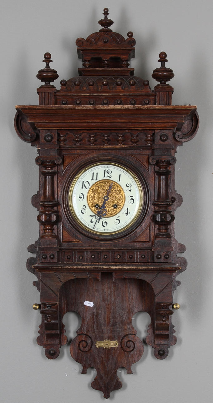 VÄGGUR, ek, c:a 1900. S.k Herrgårdsur.