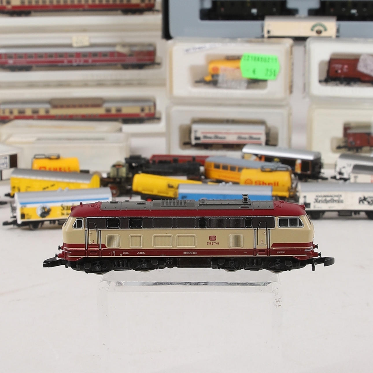 MÄRKLIN, model train, approx. 60 pieces, Mini-club, Germany.