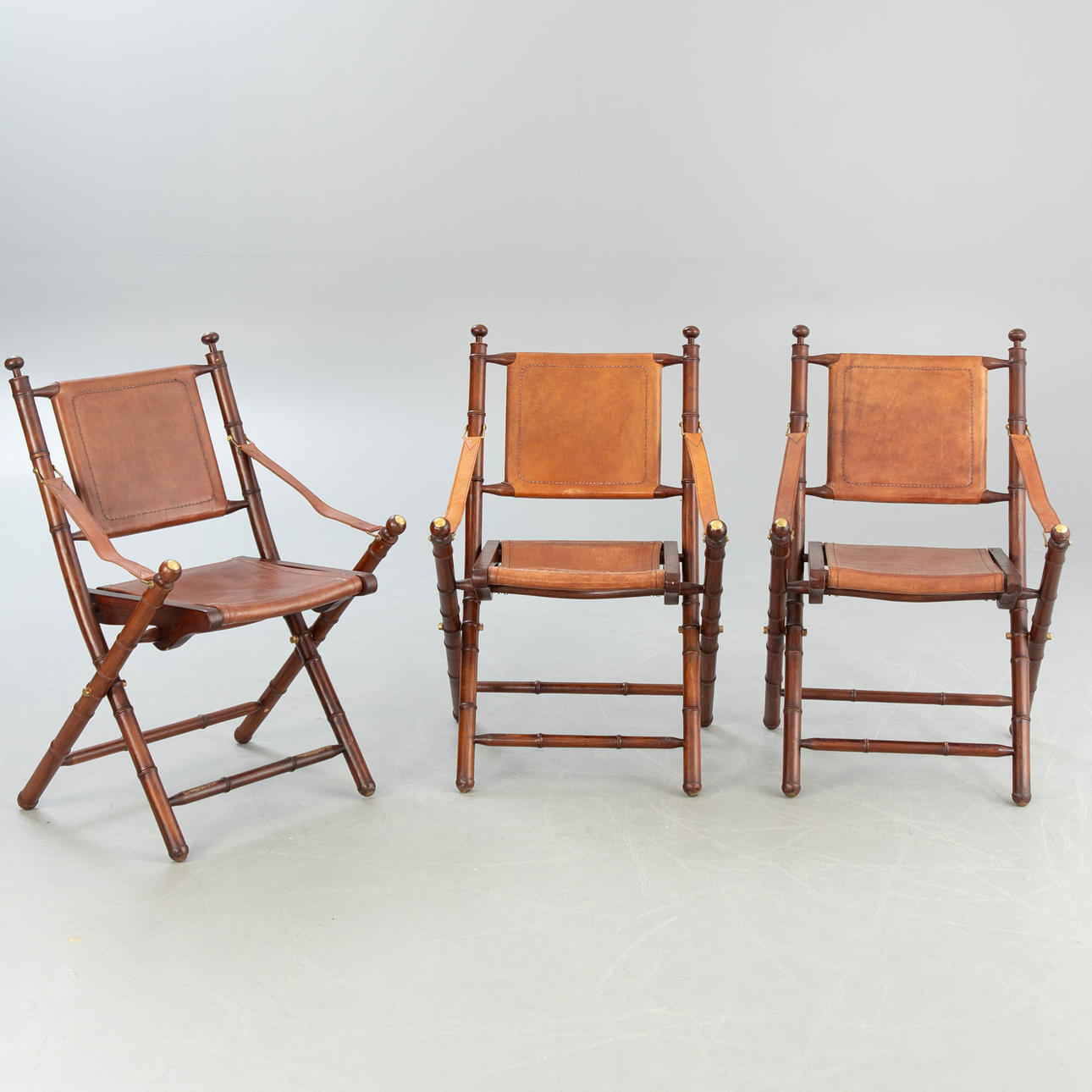 EICHHOLTZ. 'Bamboo Folding Chairs', 21. århundrede (3).