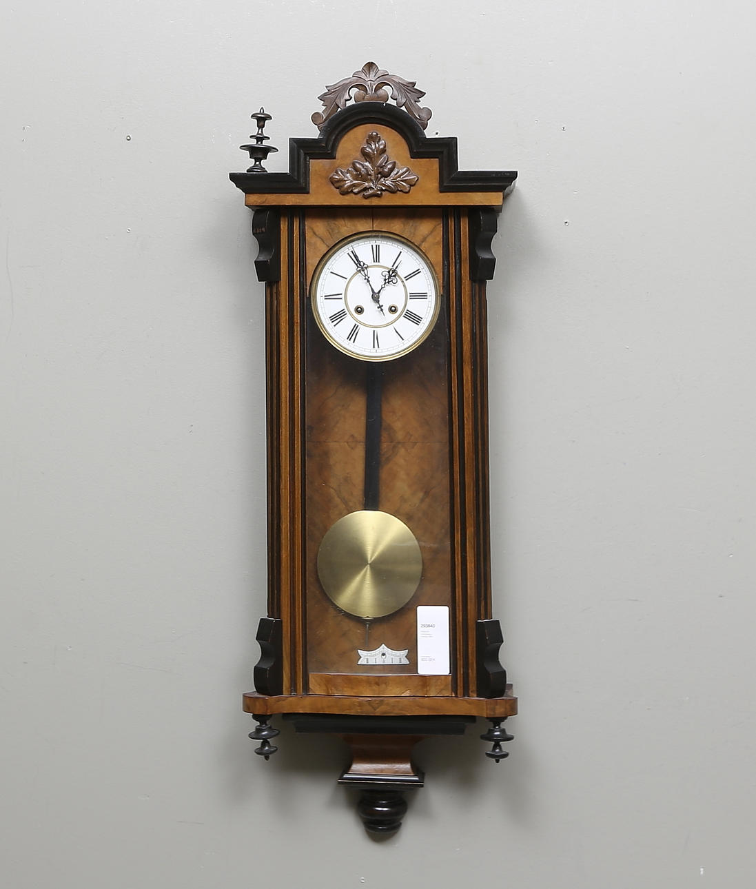 VÄGGUR, nyrenässans, omkring 1900.