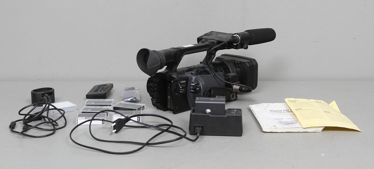 VIDEOKAMERA Semi pro HVR-Z1E Sony.