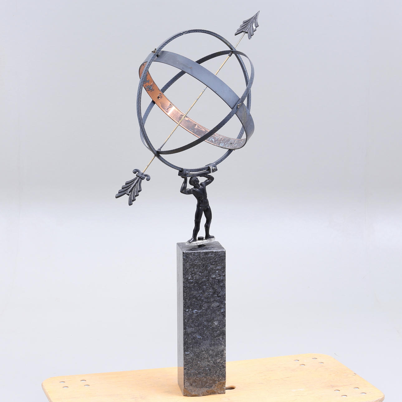 SOLUR på STENSOCKEL, 1900-tal.