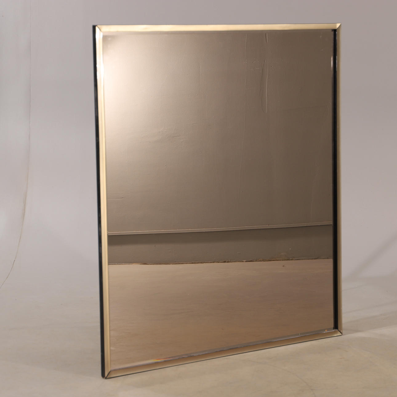 SPEGEL, mässingsram.