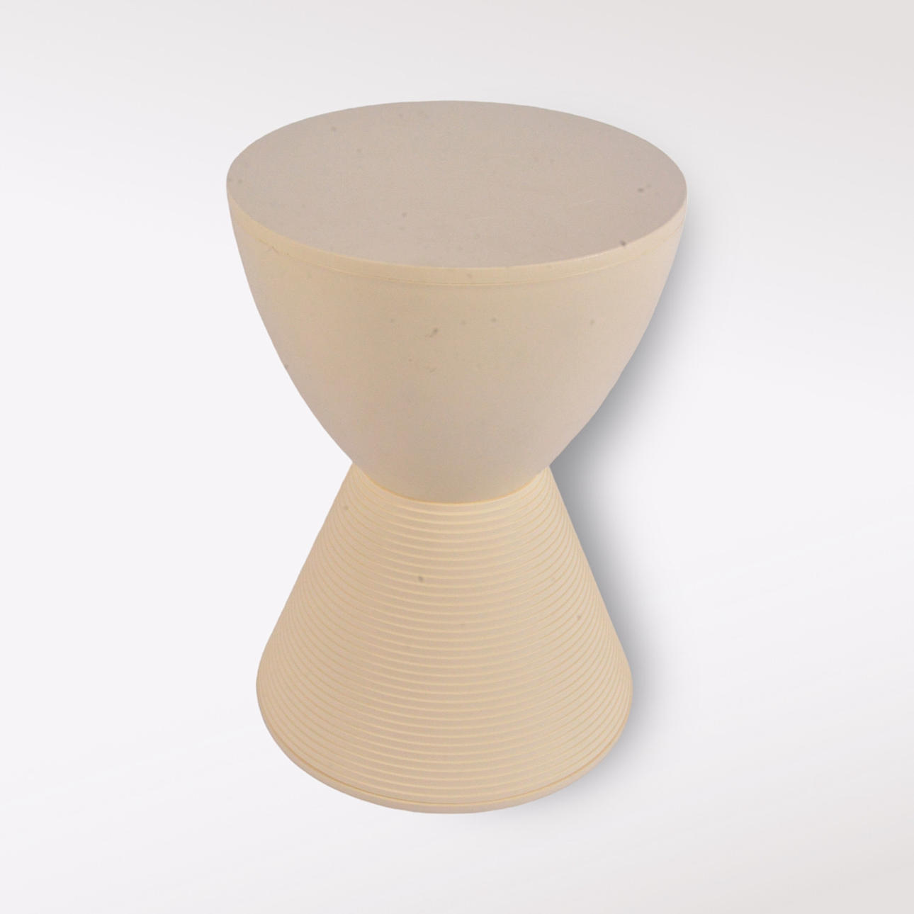 Hocker, Kunststoff, „PRINCE AHA“, Philip Starck, Kartell.